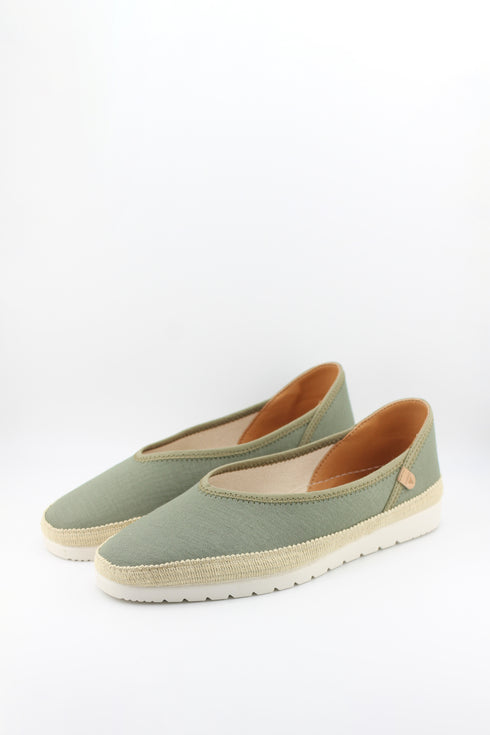 Verbenas Classic Canvas Slip-On Espadrilles